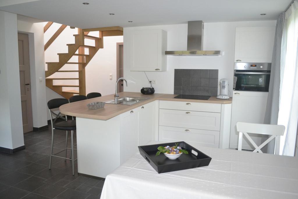 Sous Le Saule Holiday Home Heyd Номер фото